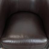 Set of two round cowhide  leather club armchairs in English style
