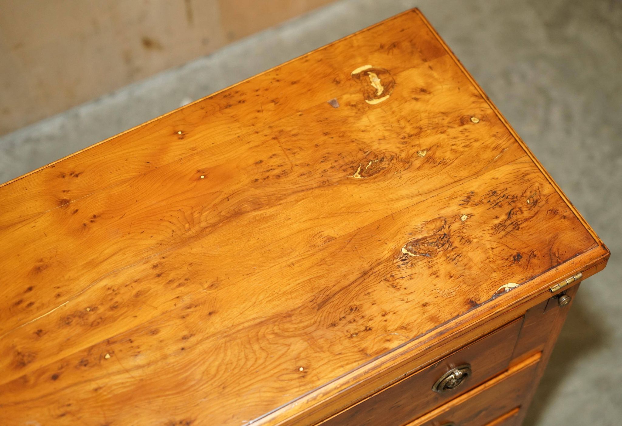 Vintage walnut commode with sliding top in Butler style.