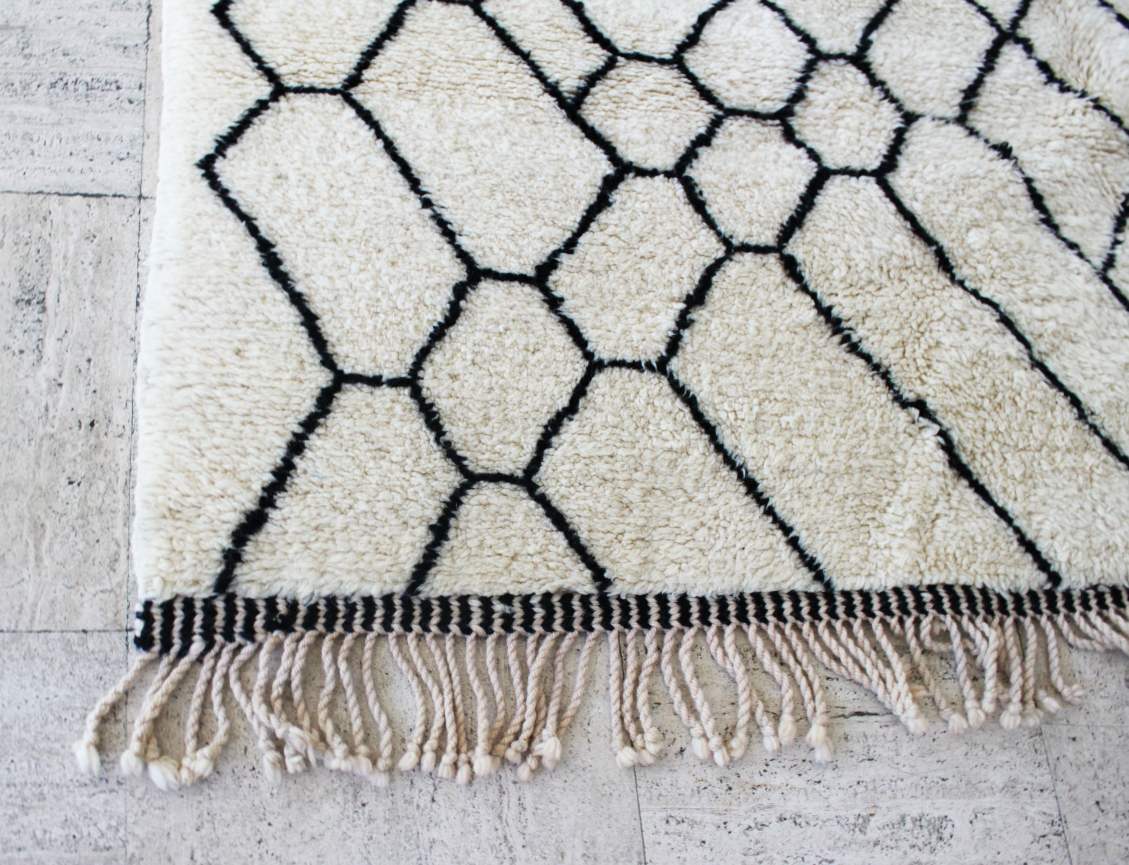 Berber carpet, Beni Ouarain, 220x305.