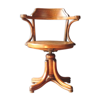 Thonet 1900 Seating Star