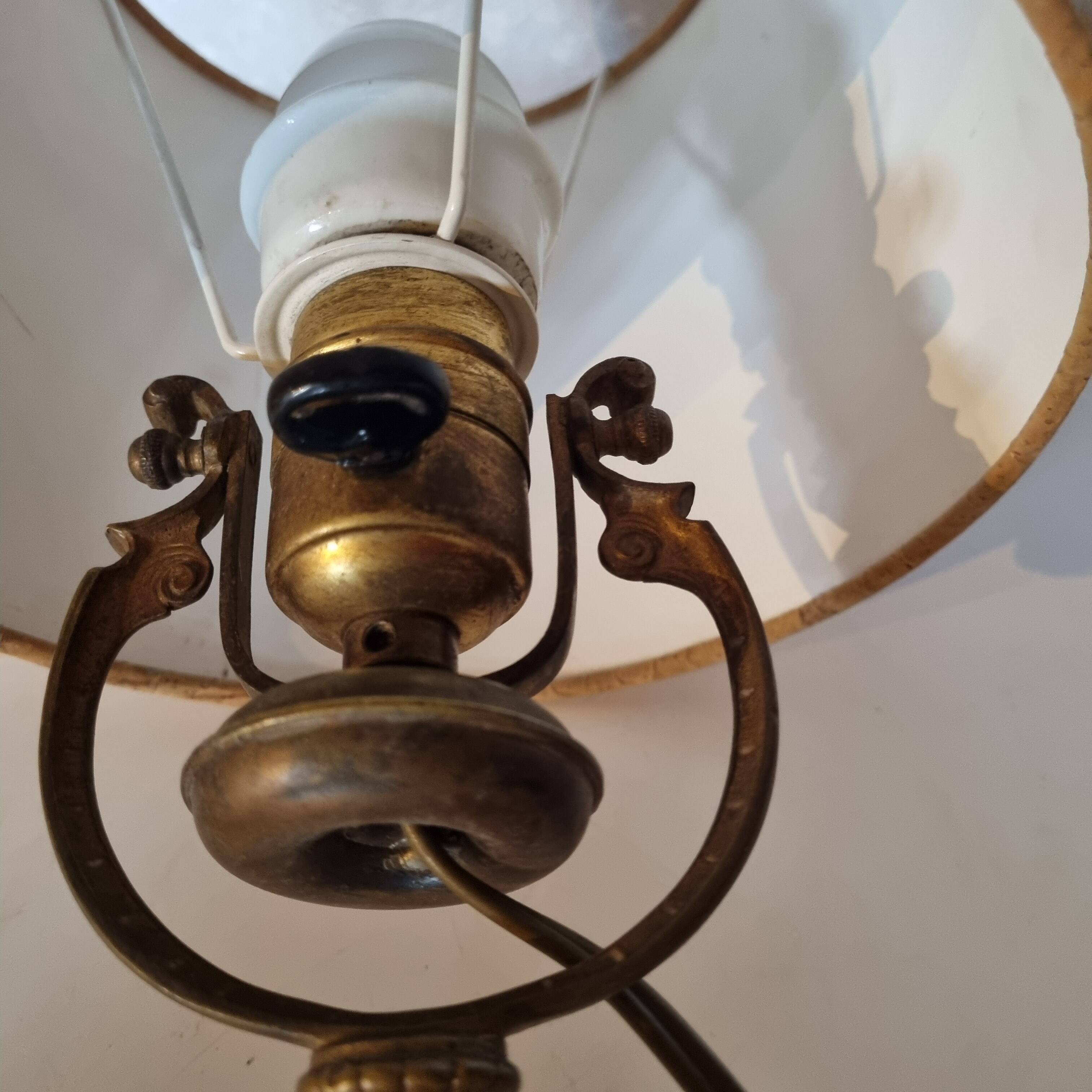 1910s Art Nouveau desk lamp