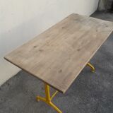 Bistro table