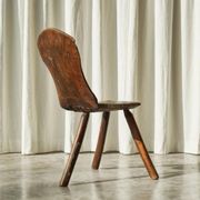 Tripod accent chair Wabi Sabi, hand-carved, 19th century.