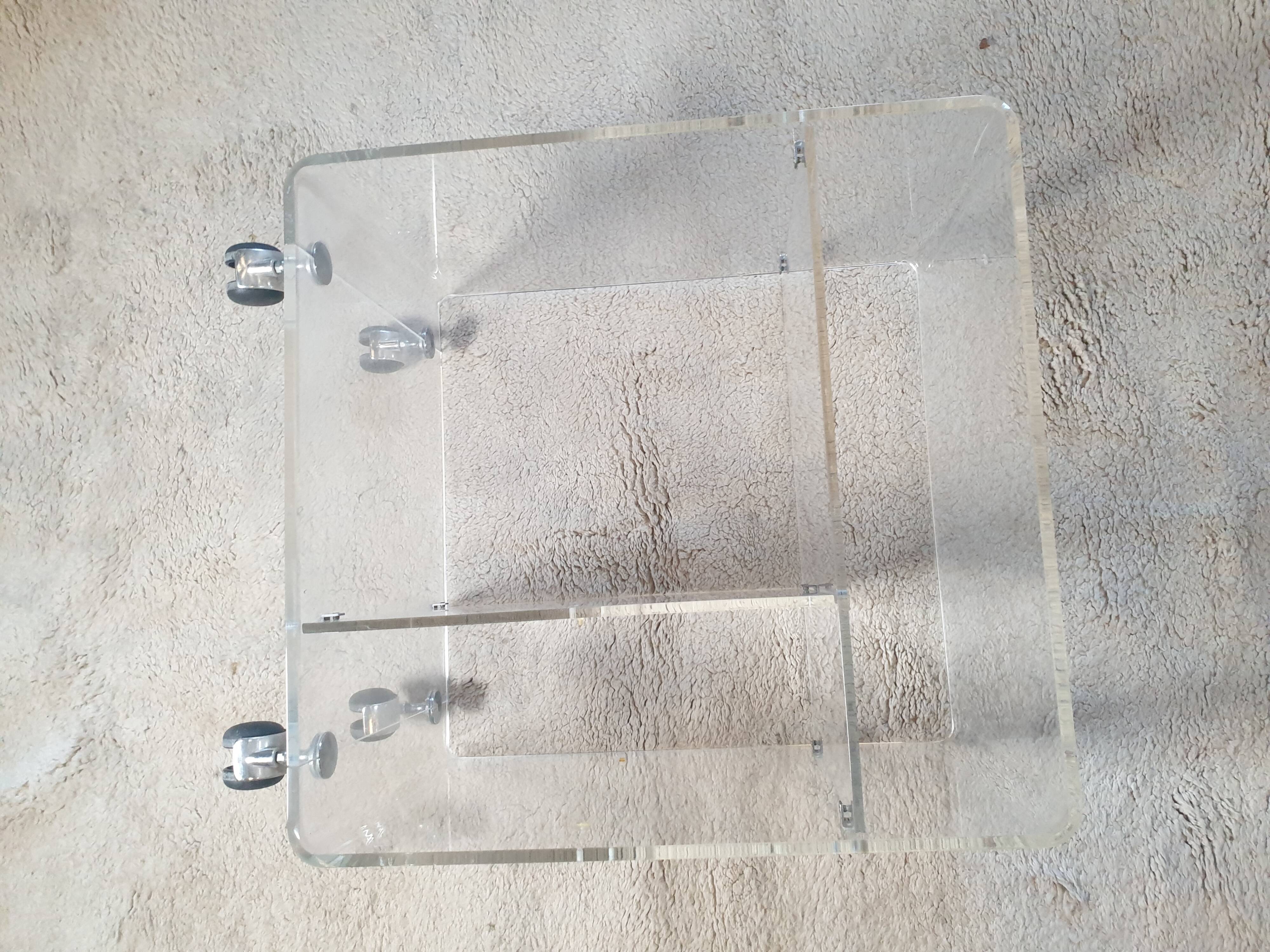 Storage cabinet on castor plexiglas David Lange