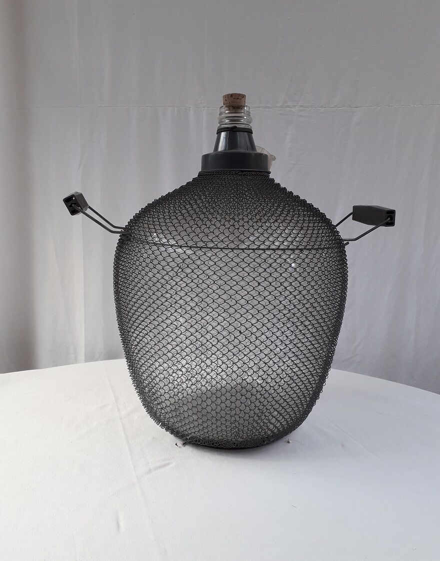 Demijohn with knitwear