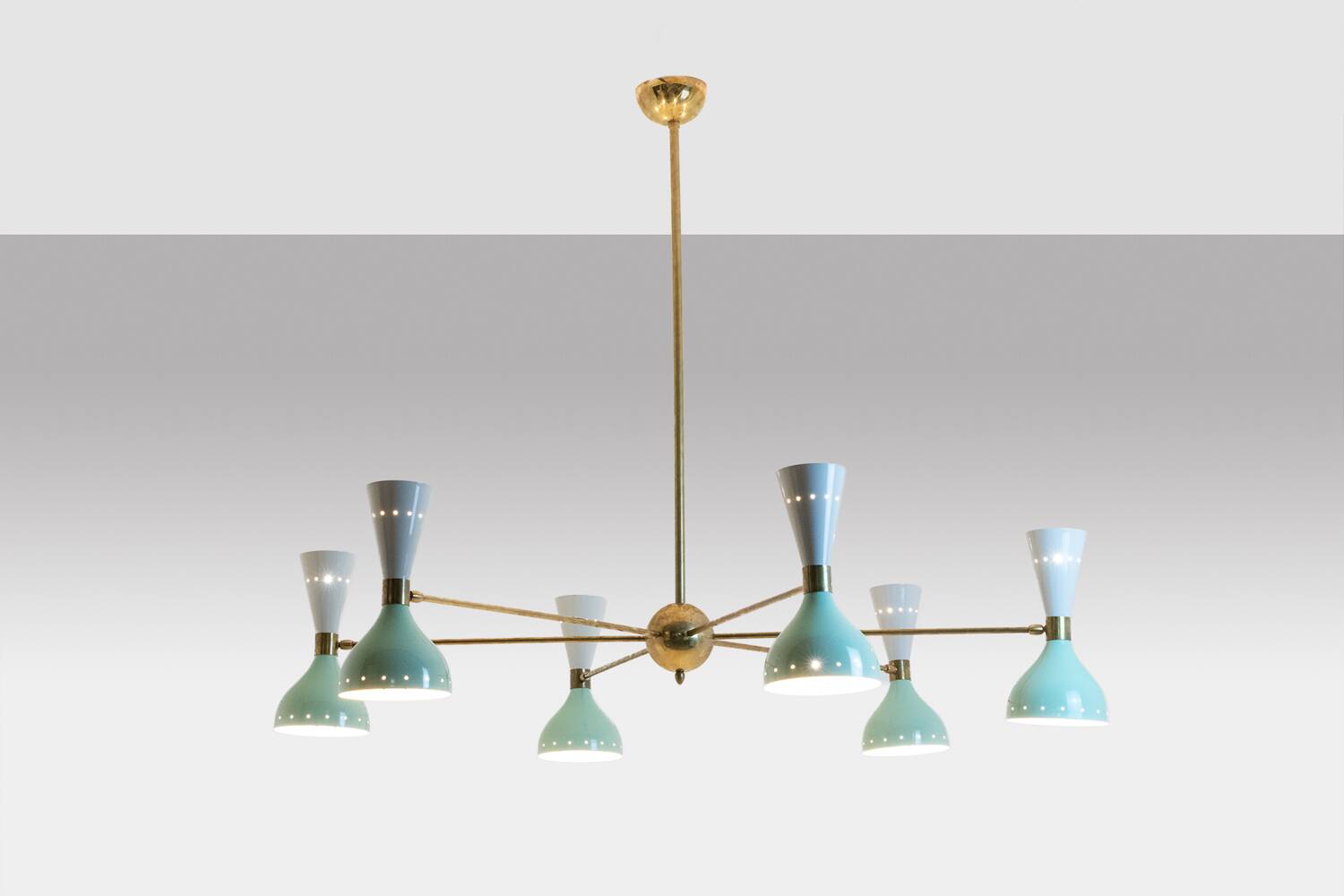 Radiant diablo-shaped chandelier with 12 lights. Contemporary.