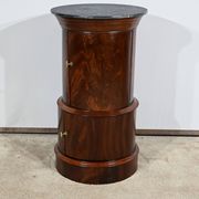 Rare Somno with two doors in Burl Mahogany, Empire period – Early 19th century