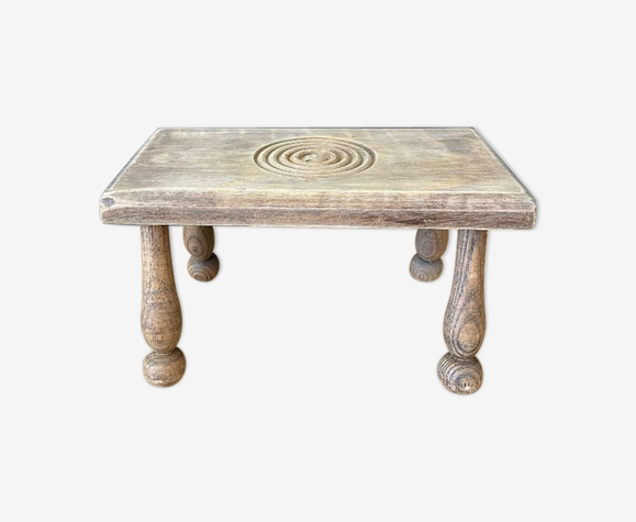tabouret style brutaliste