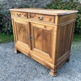Old low sideboard in solid cherry wood from the 1900s.