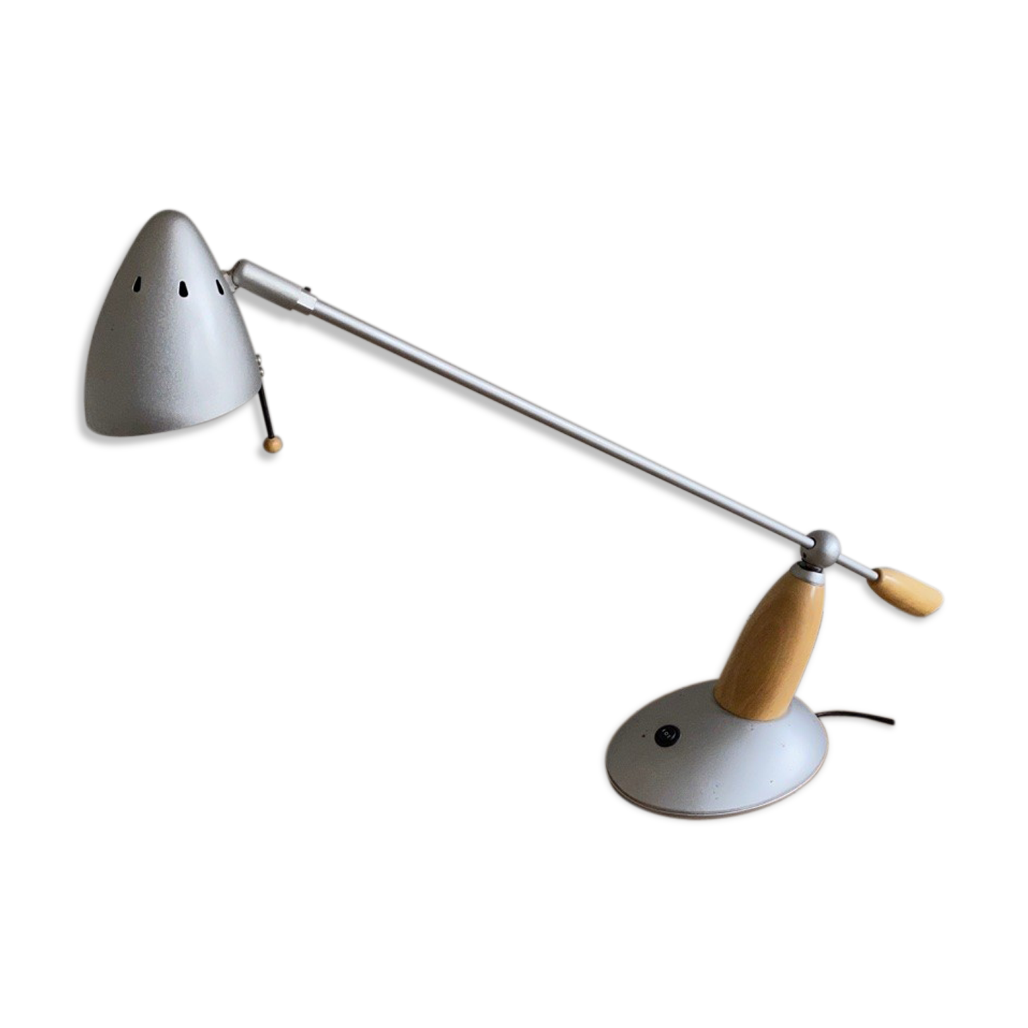 90s swing lamp