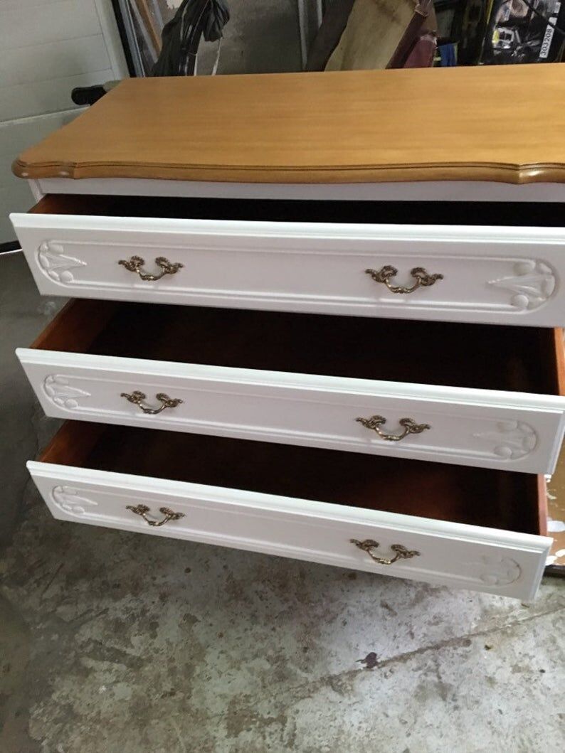 Convenient louis style Philippe