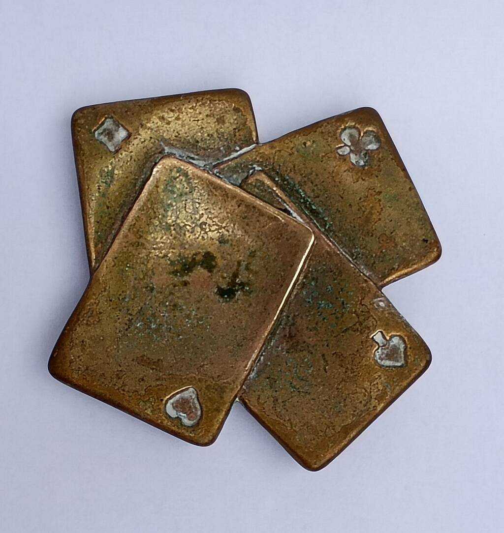 Vintage solid brass catchall tray "Four Aces" playing cards - 1950s