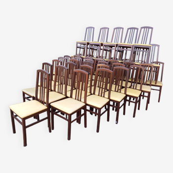 40 chaises