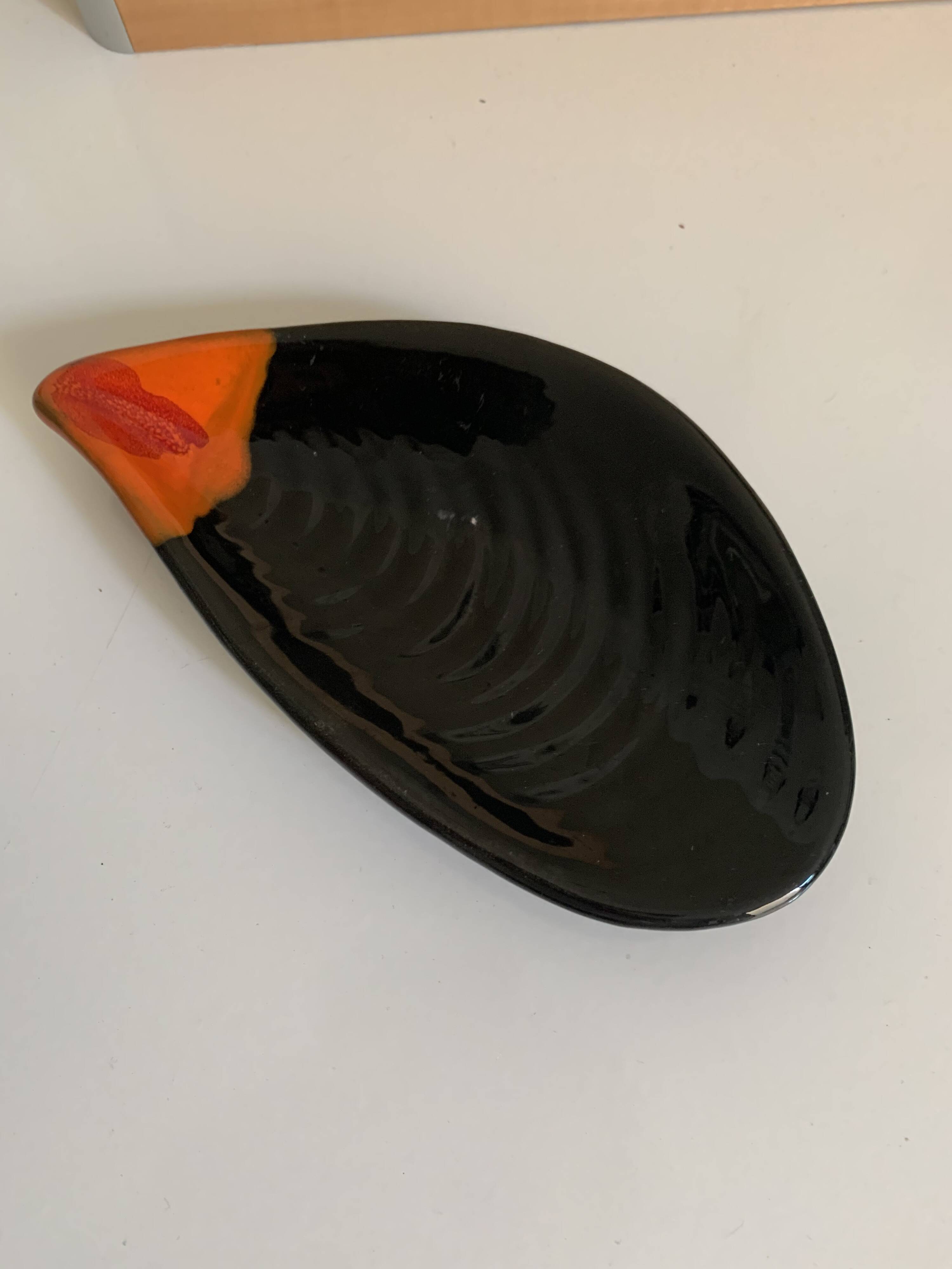 Pocket tray ceramic mold
