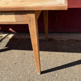 Table de ferme pied fuseau