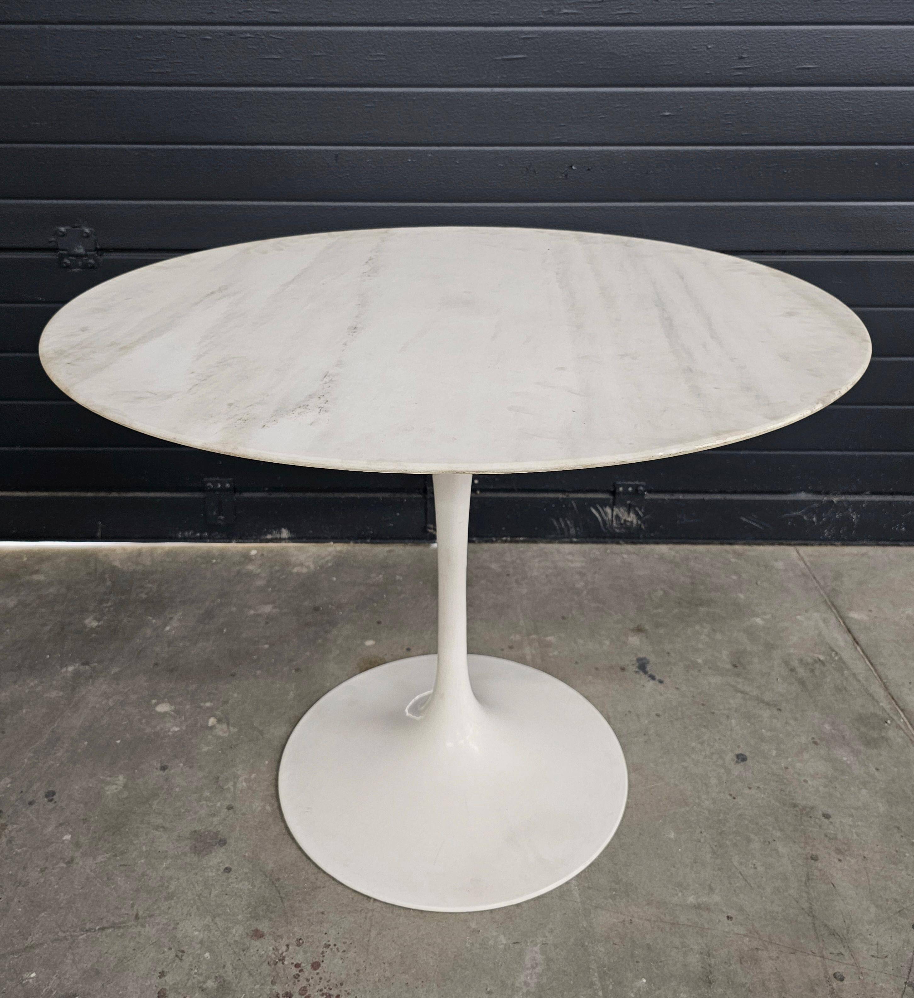 Tulip dining table with marble top by Eero Saarinen for Knoll International