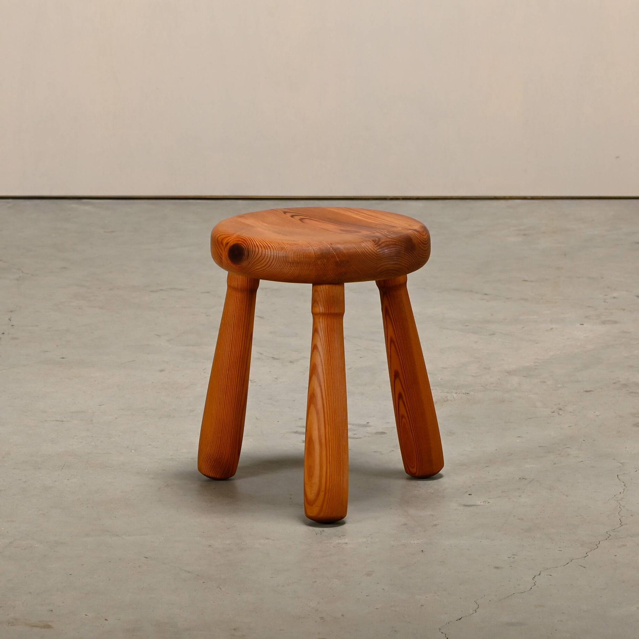 Scandinavian wooden tripod Stool solid pine in style of Ingvar Hildingsson