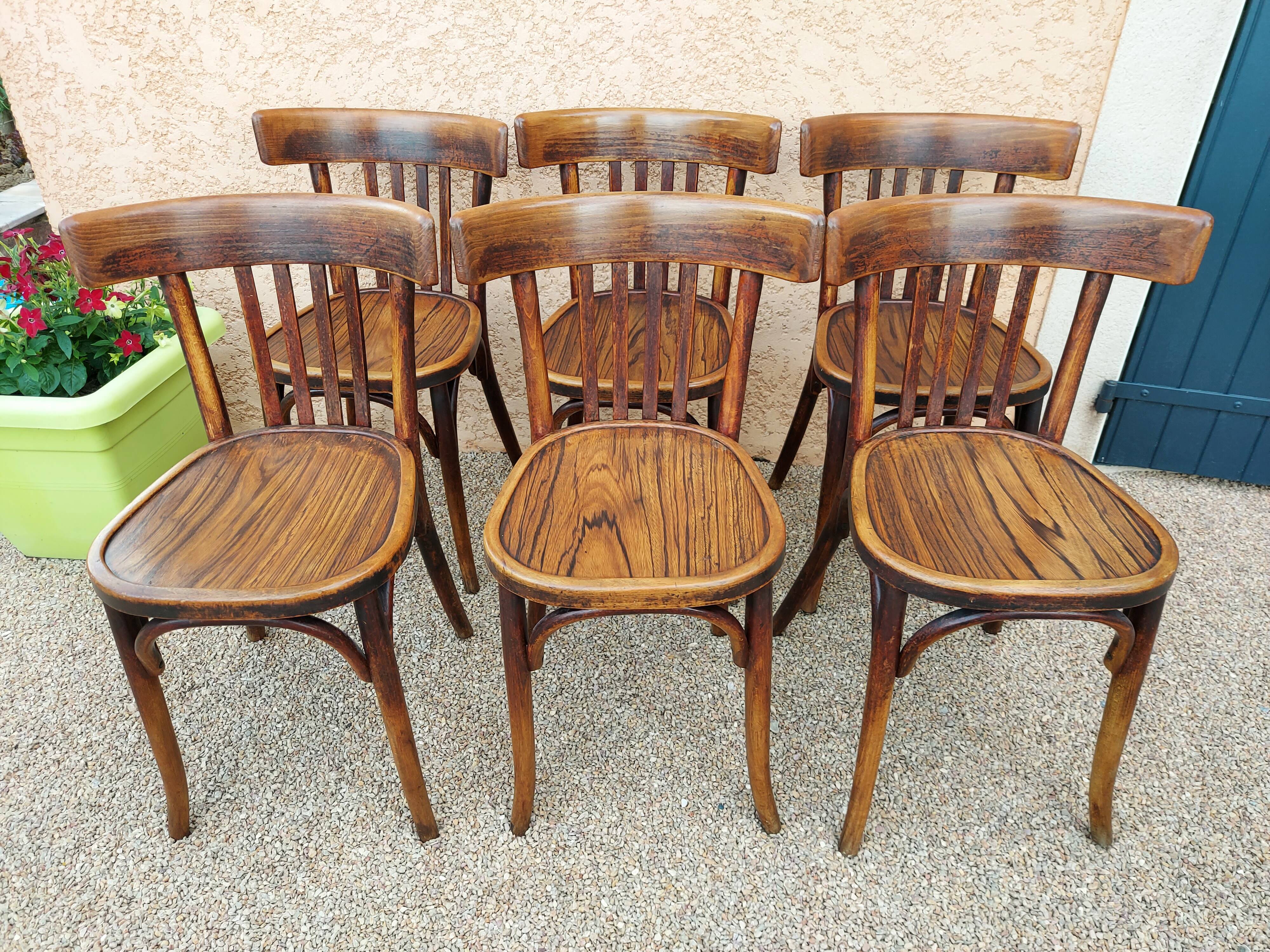 Suite de 6 chaises de Bistrot Baumann années 1930