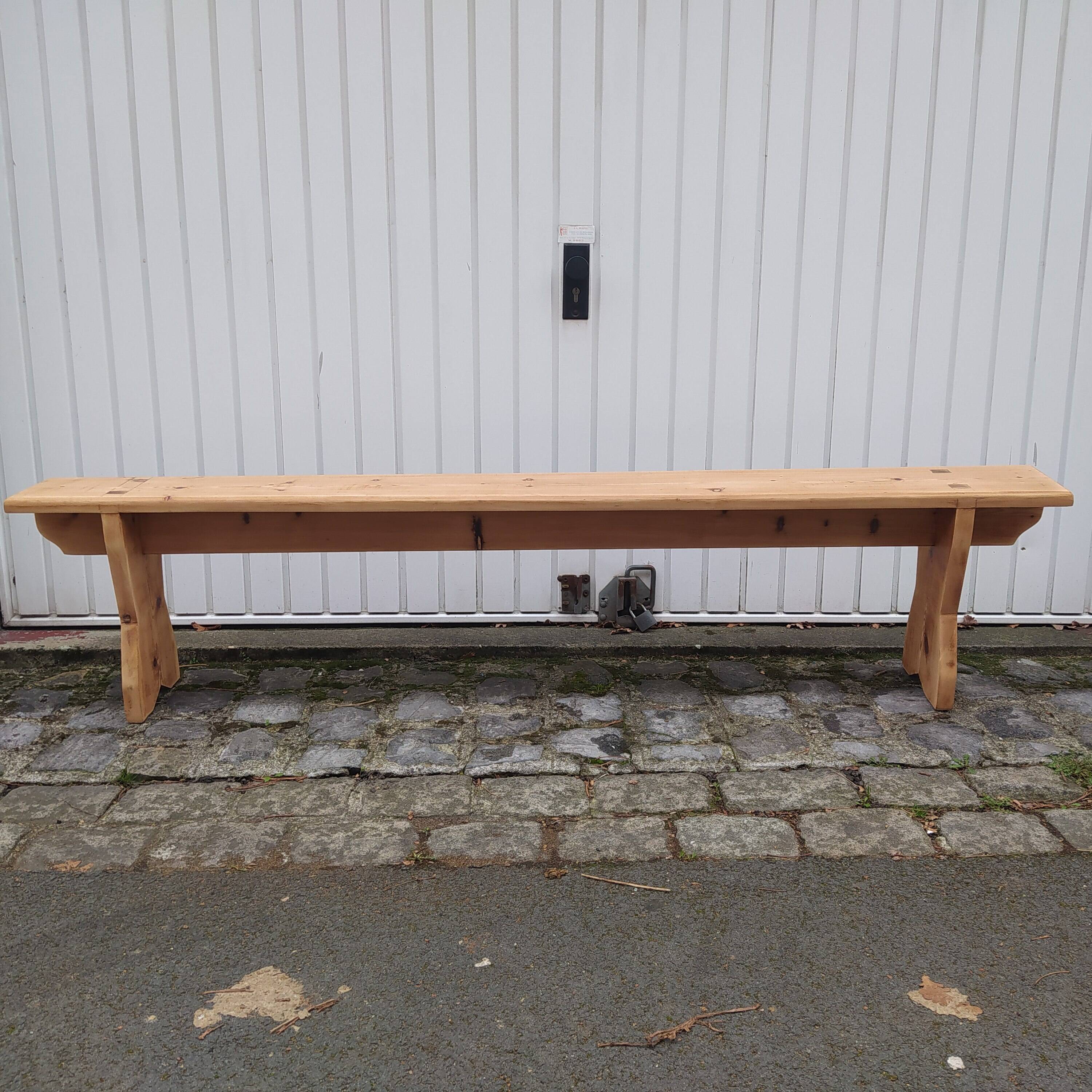 Old farmhouse bench in knotted pine