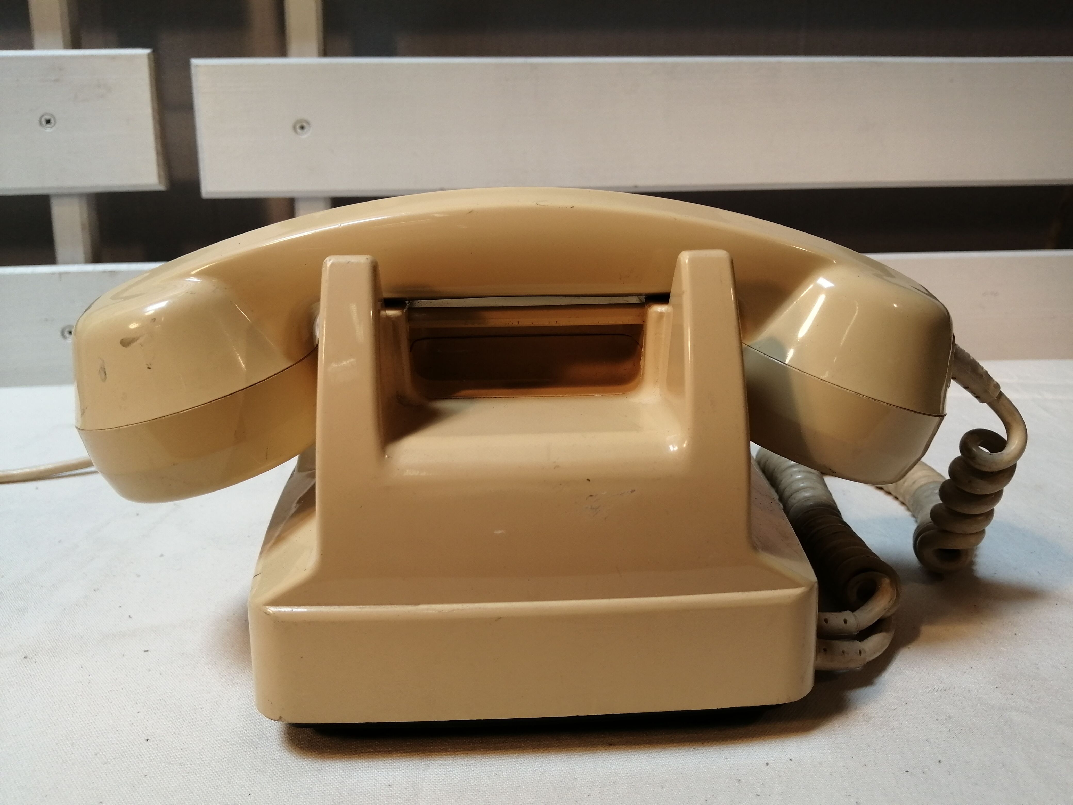 Bakelite socotel dial phone - vintage