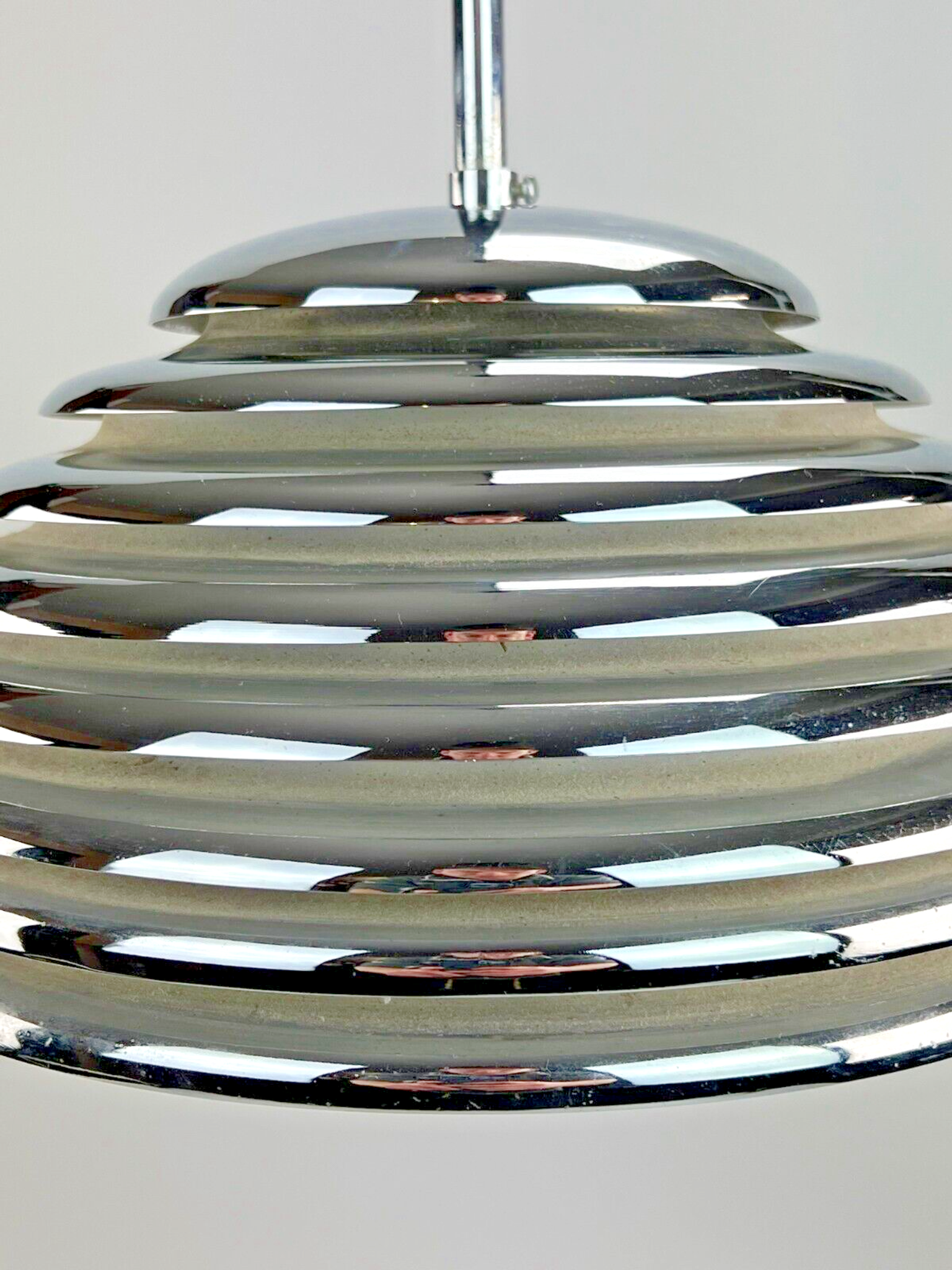1960s suspension Kazuo Motozawa Saturno chrome design