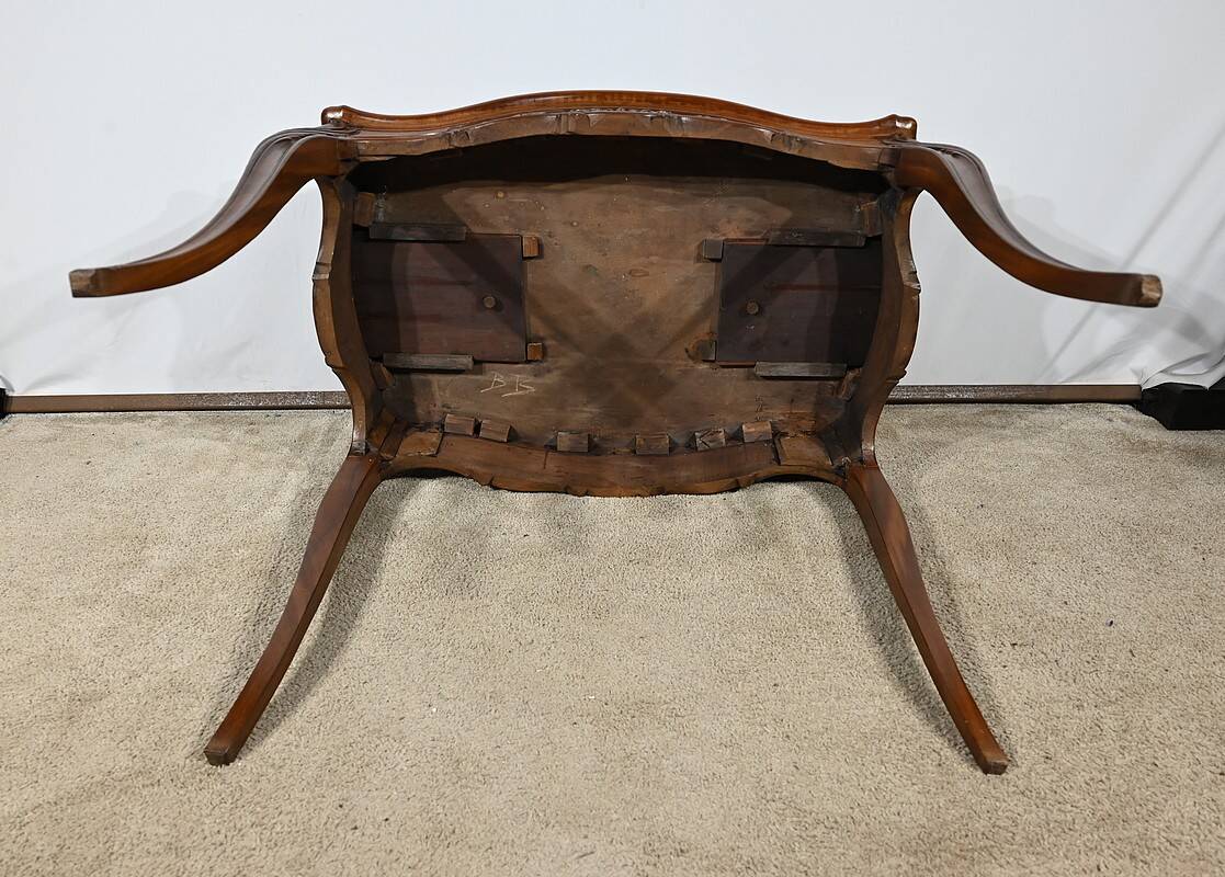 Small Cabaret Table in Mahogany, Louis XV style, Napoleon III period – Mid-19th century