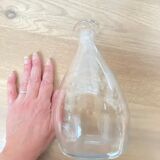 Carafe en verre gravé