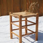 Tabouret bas en bois et paille
