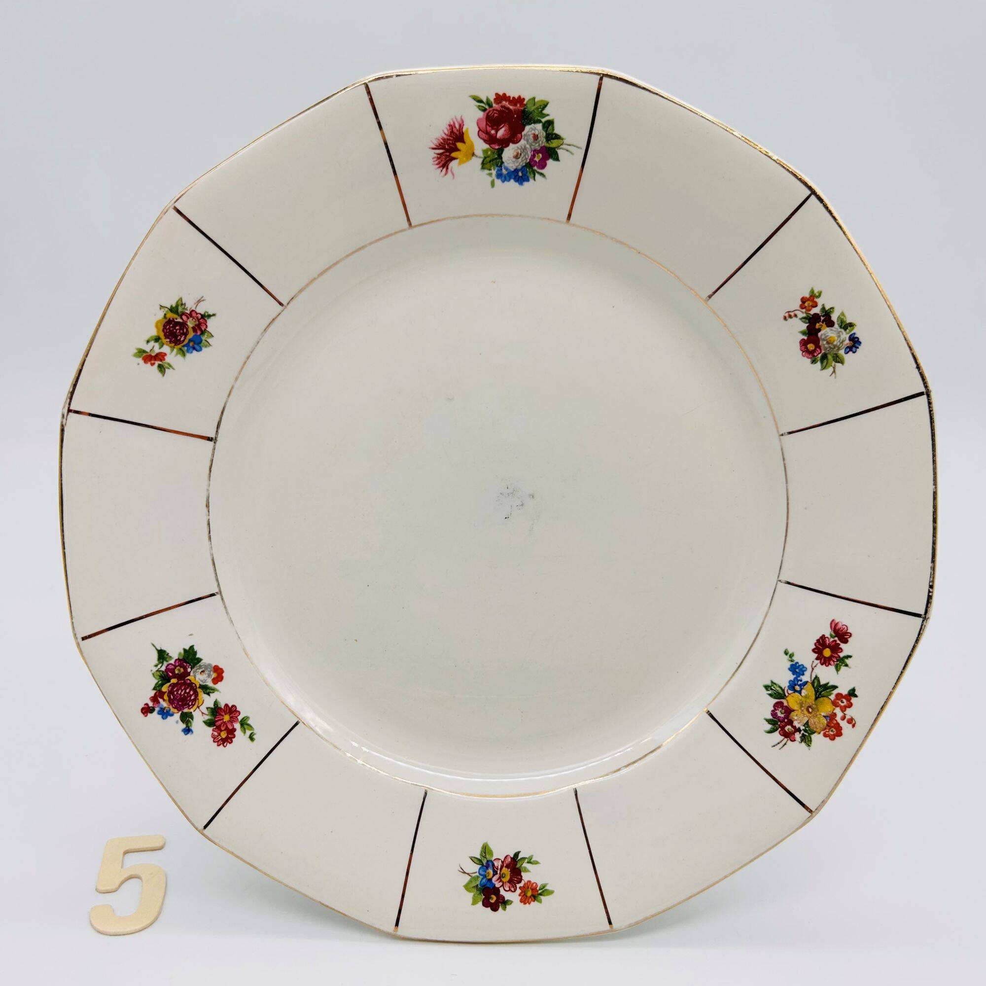 Set of 6 flat plates, Digoin & Sarreguemines. Prado model.