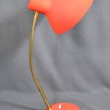 Jean Boris LACROIX (1902-1984), Desk lamp in red lacquered sheet metal, profiled diffuser