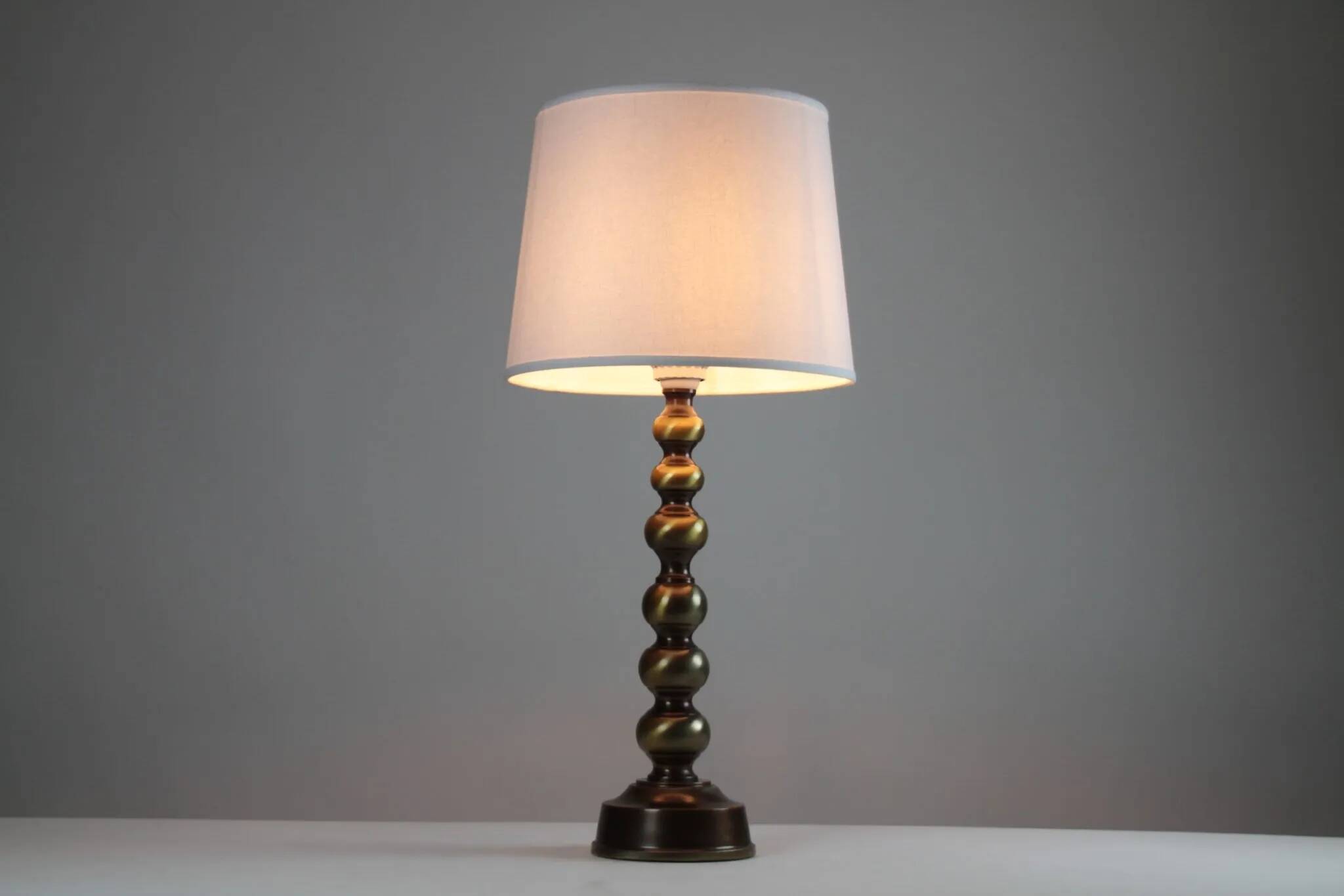 Lampe de table en laiton Modèle 169.8 par Ivars Armatur AB – Suède, années 1970