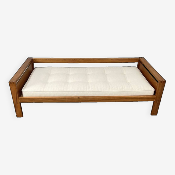 Daybed Pierre Chapo en orme massif