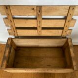 Wooden case with lid