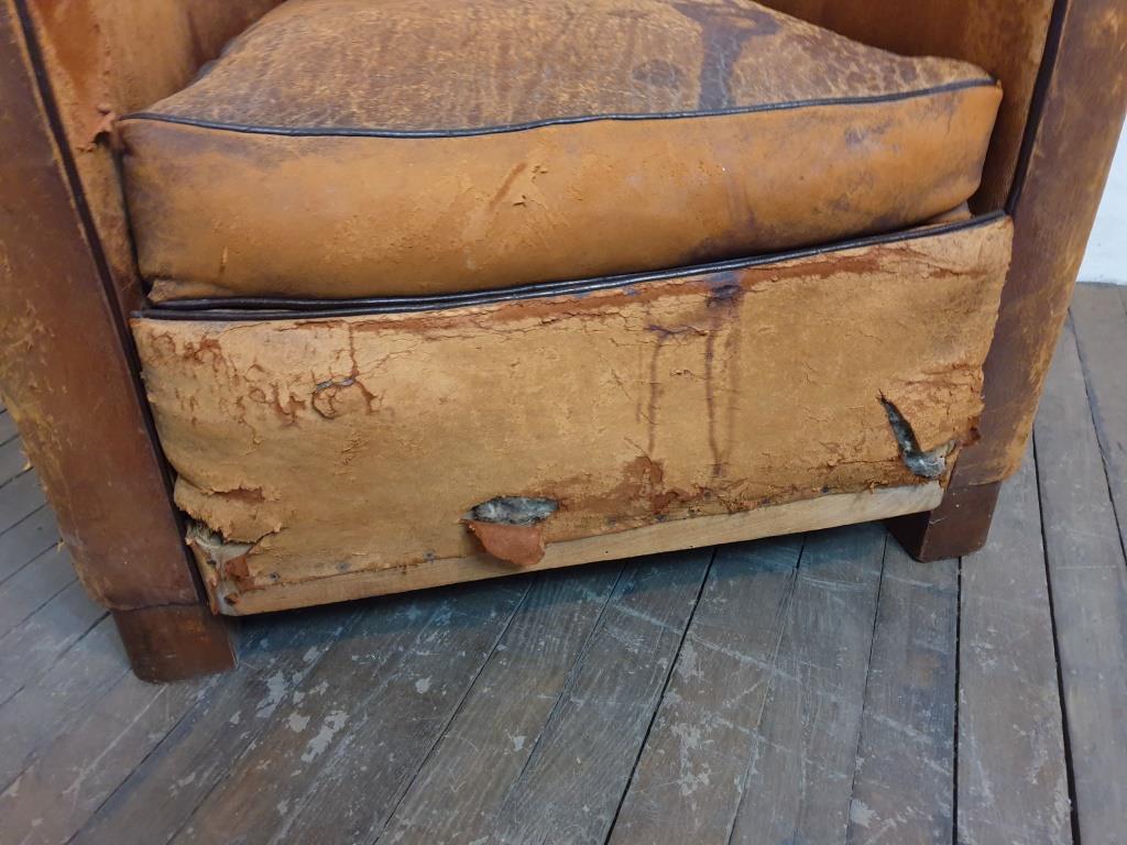 Old club chair - Leather armchair