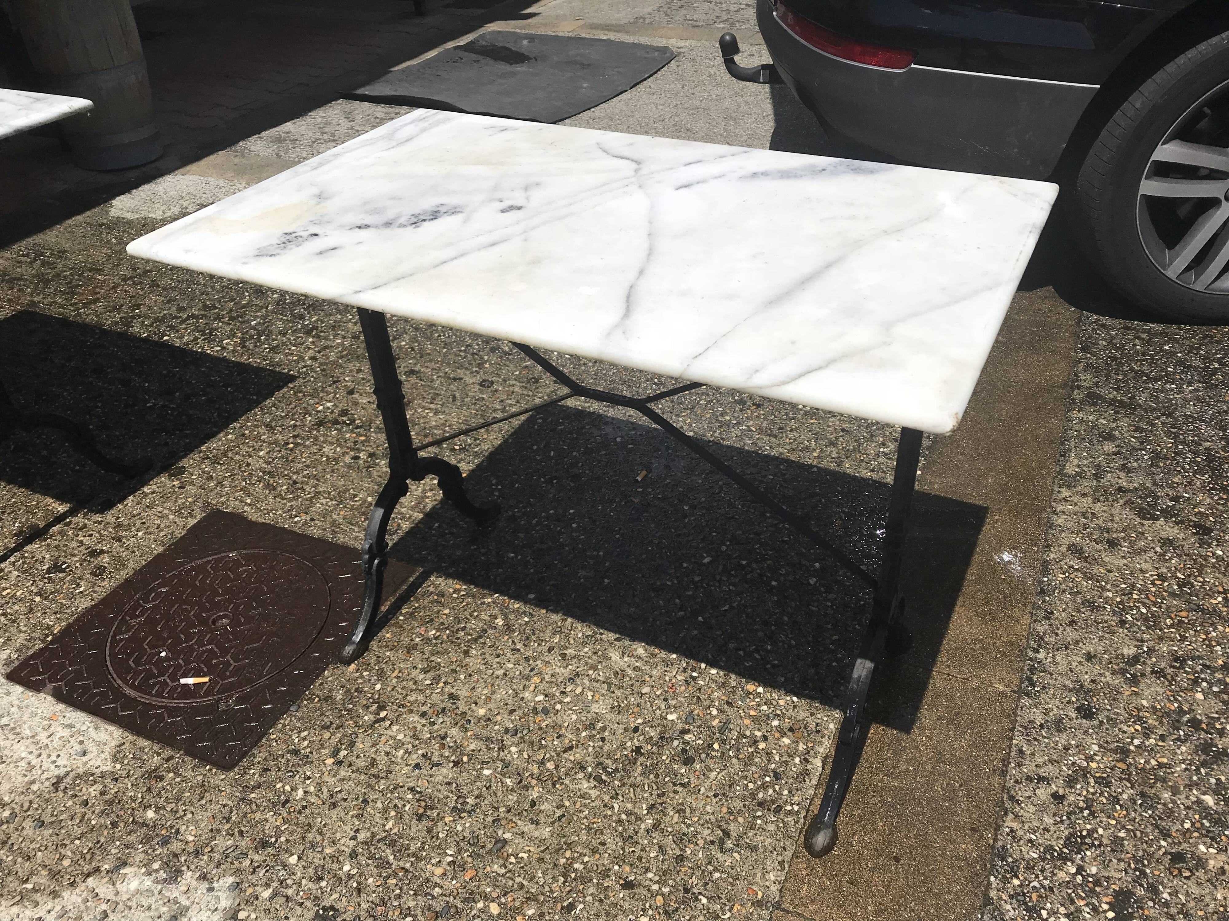 Bistro table
