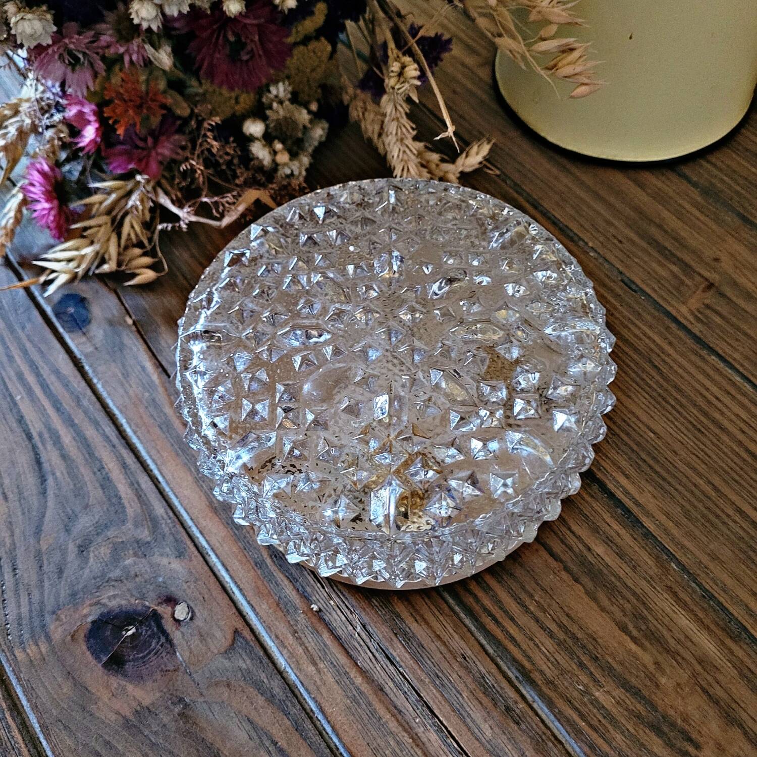 Small vintage wall or ceiling light in molded glass with diamond point pattern