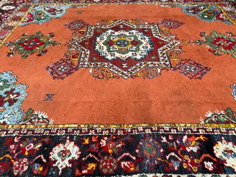 Large old Moroccan carpet Berbere 315x396 cm