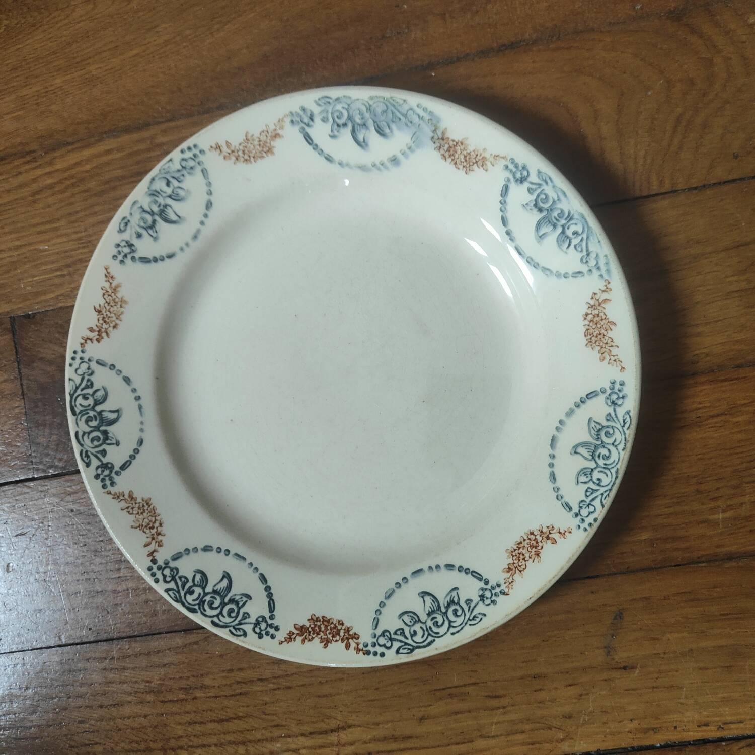 Longwy iron earth dessert plates