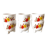 Vintage flowery poppies