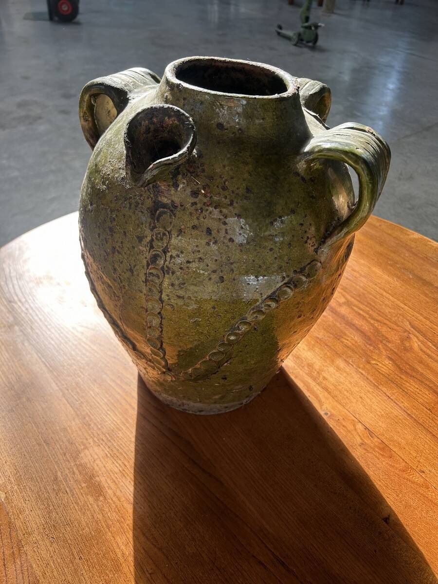 Glazed earthenware oil jug, Beauronne