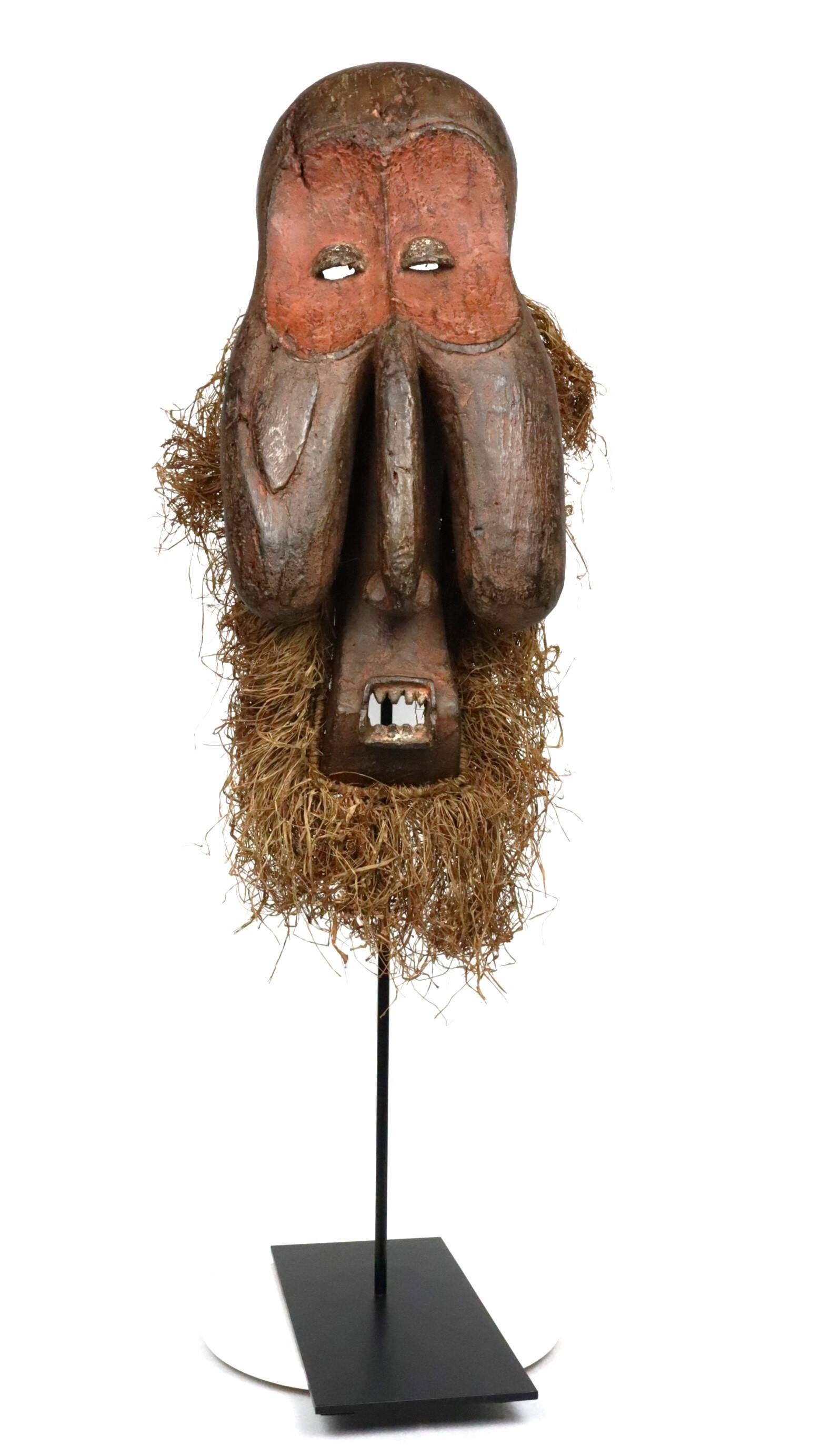 Suku-Yaka Kakuungu Congo mask