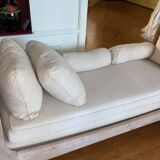 magnificent daybed / sofa bed with cushions, ideal for a bedroom,