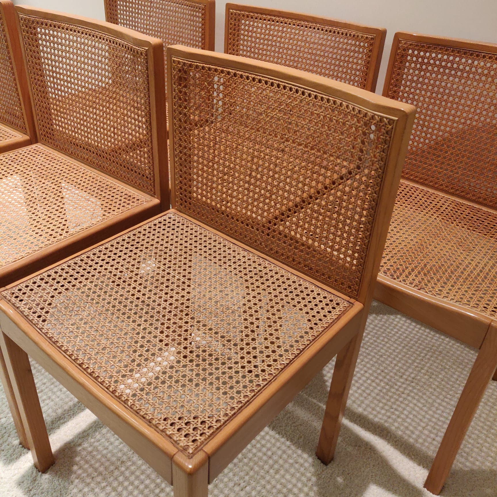Lot de chaises de conception italiennes