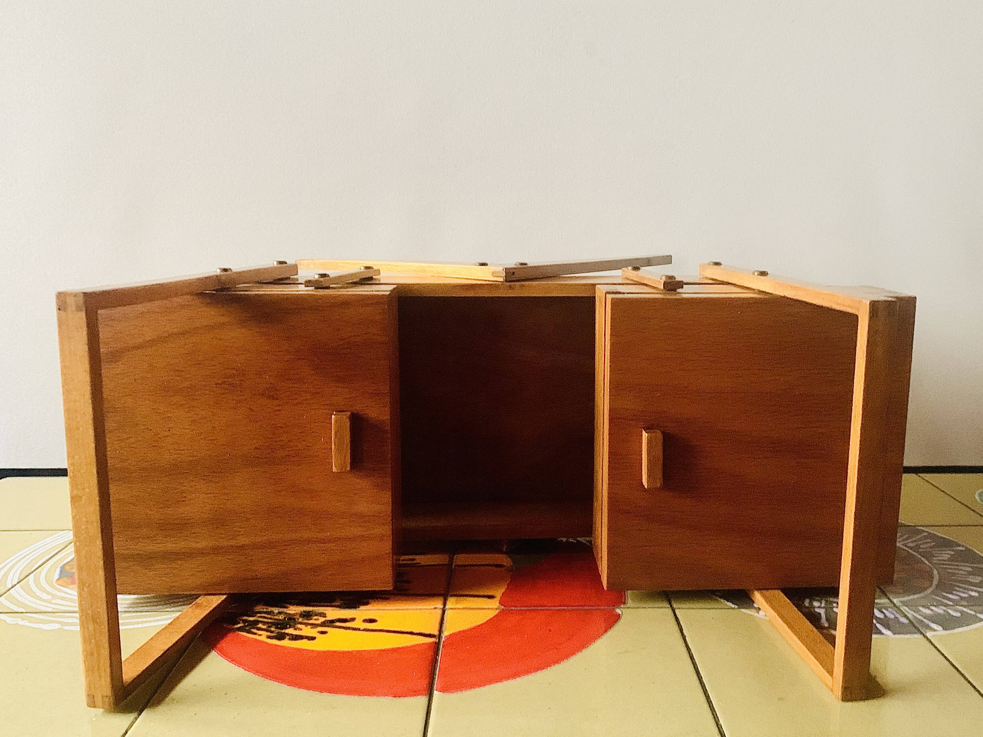 Worker - wooden sewing box with vintage compass feet
