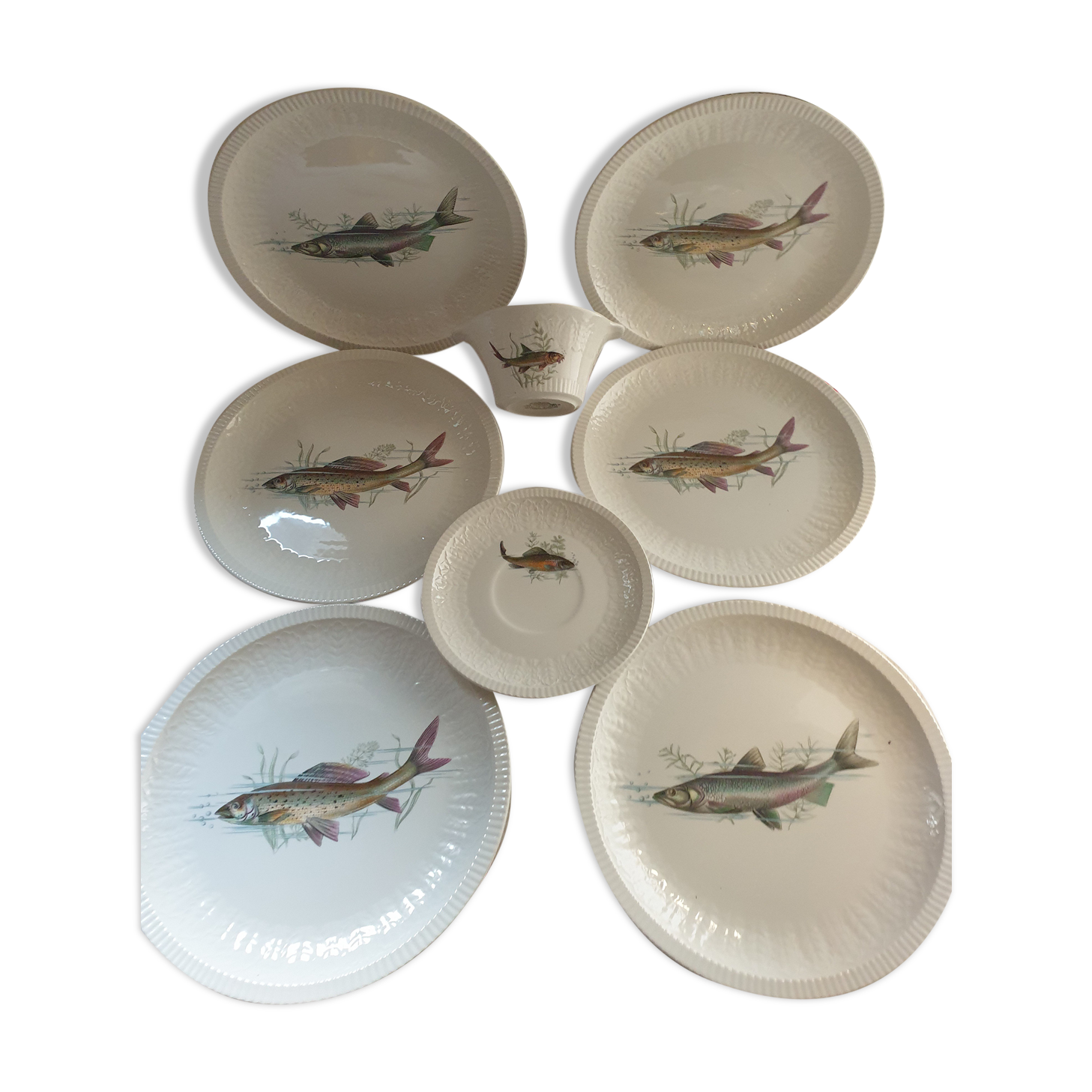 Fish set, 6 plates, sauce pot and saucer