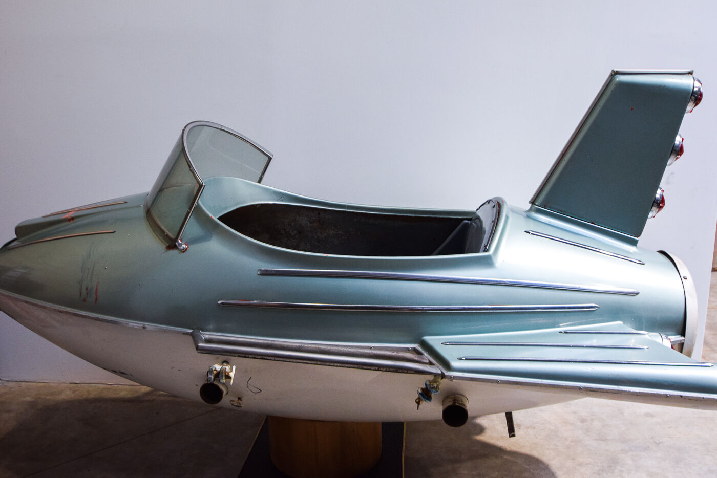 Airplane ride subject