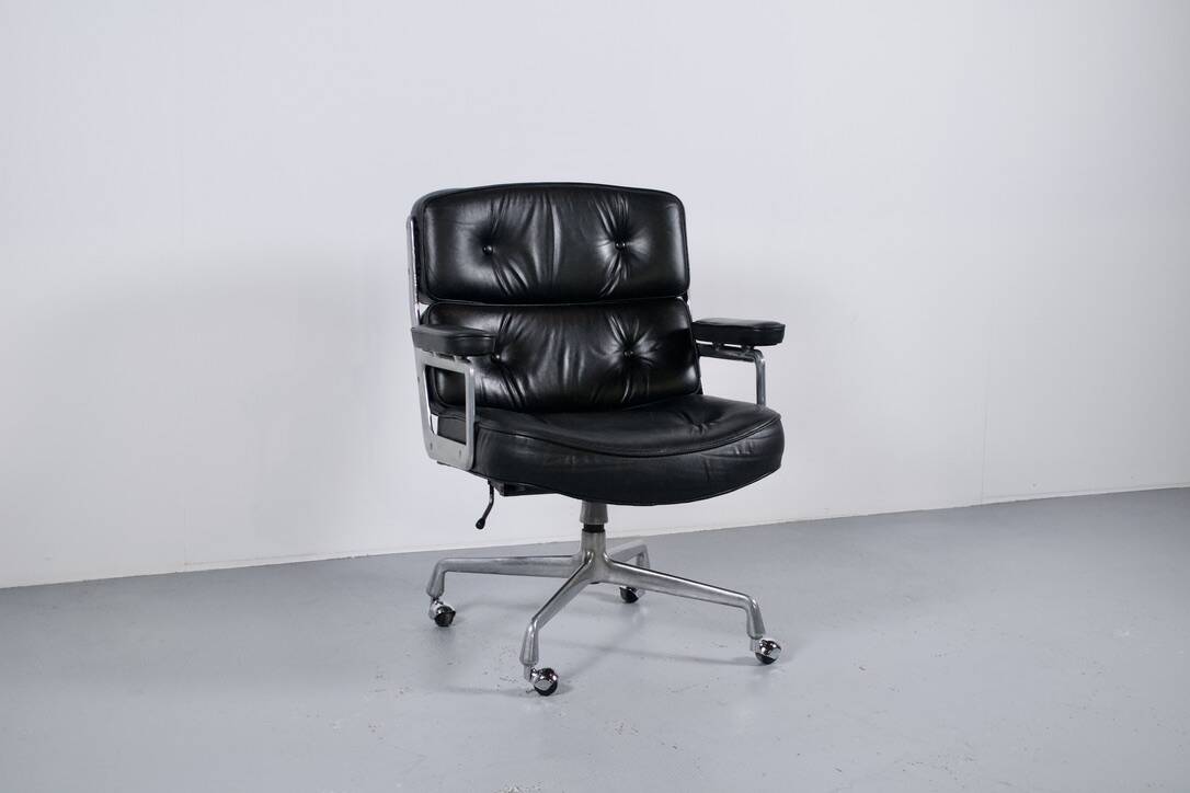 Lobby chair es 105 herman miller publisher 70's