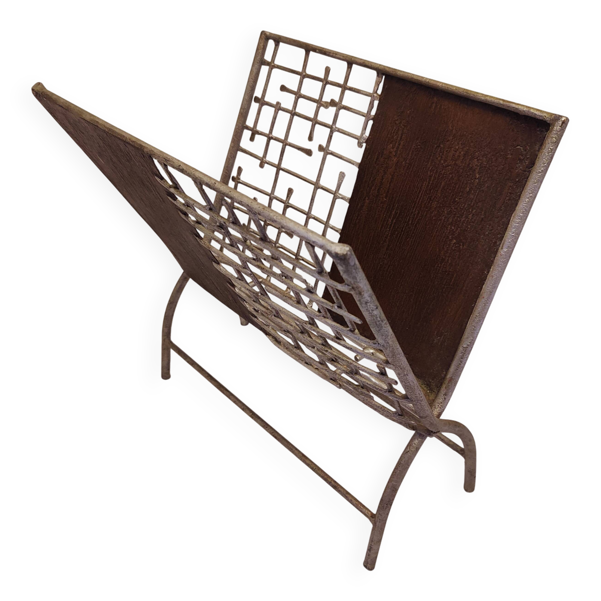 1970s metal magazine rack