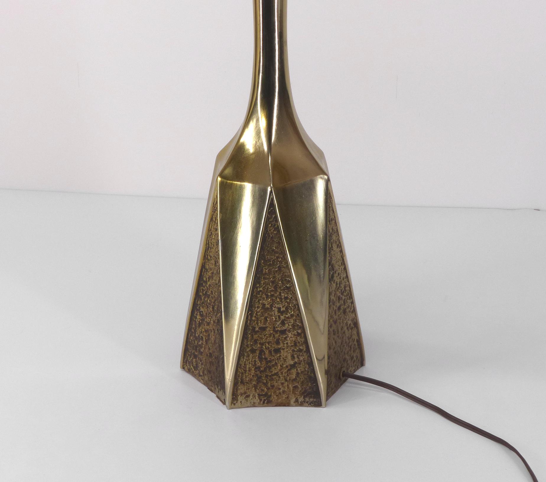 Pied de lampe brutaliste américaine Maison Laurel