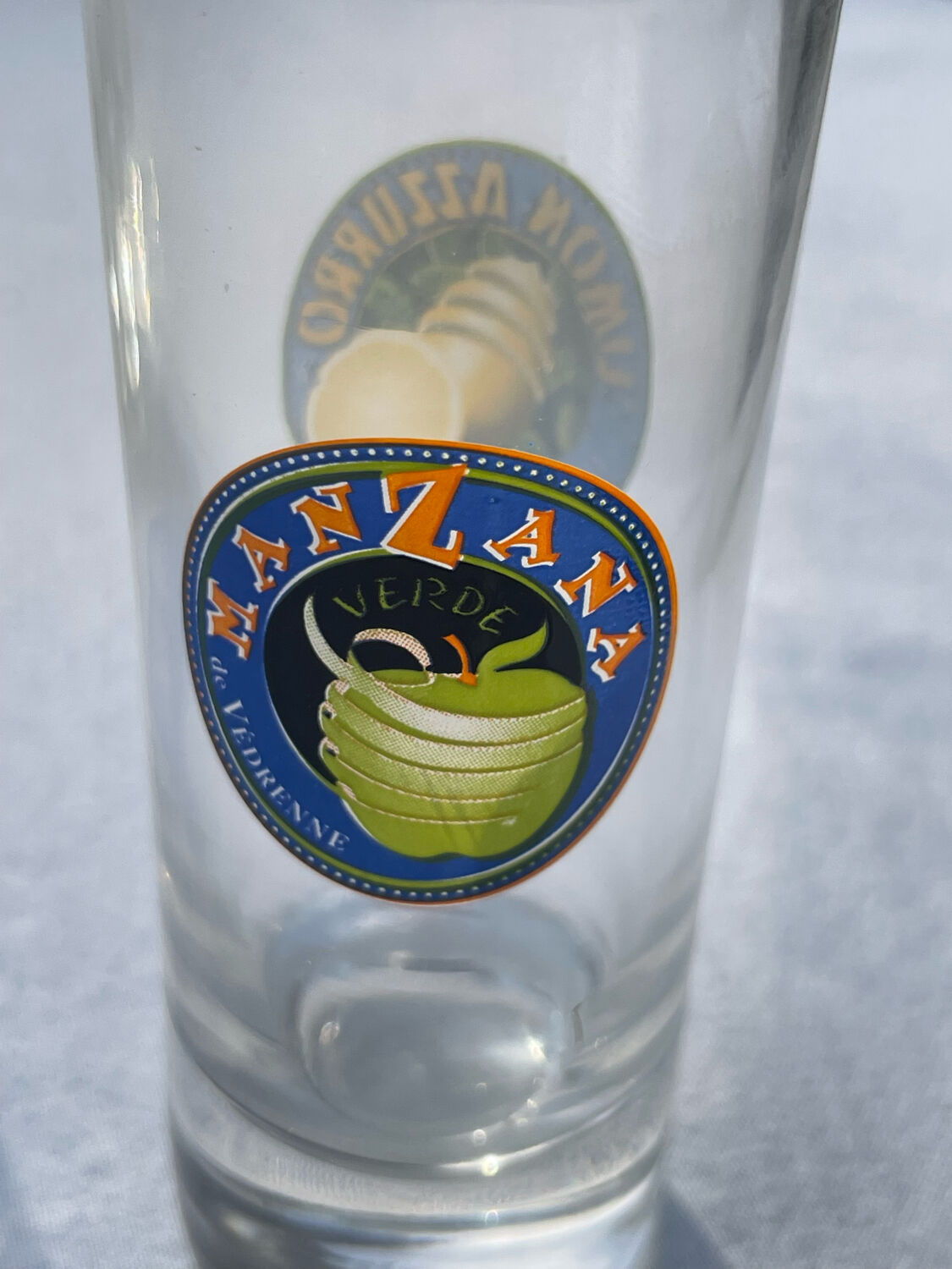 5 glasses with Limoncello and Manzana